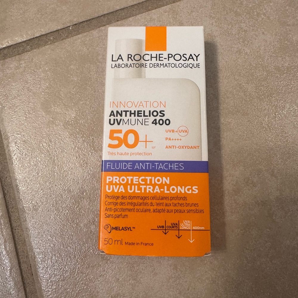 La Roche-Posay Anthelios UVmune 400 Dark Spot Fluid